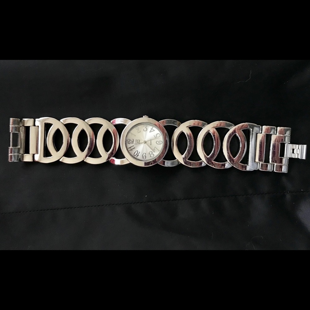 Macy’s watch